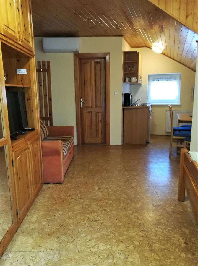 Apartman Mercedesz Ii. زلاكاروس المظهر الخارجي الصورة